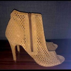 Pedro Garcia Shoe size 8.5 US